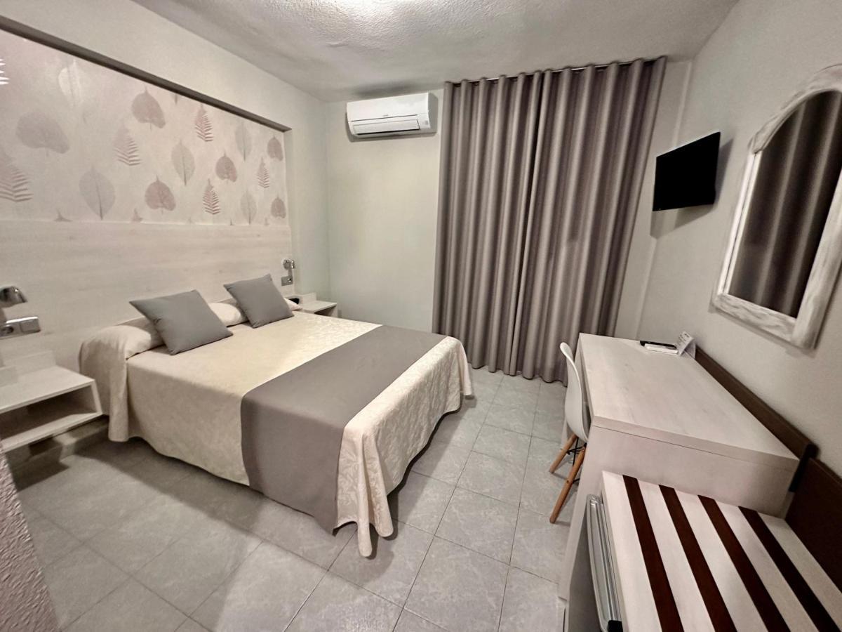Hotel El Paraiso Calabardina Dış mekan fotoğraf